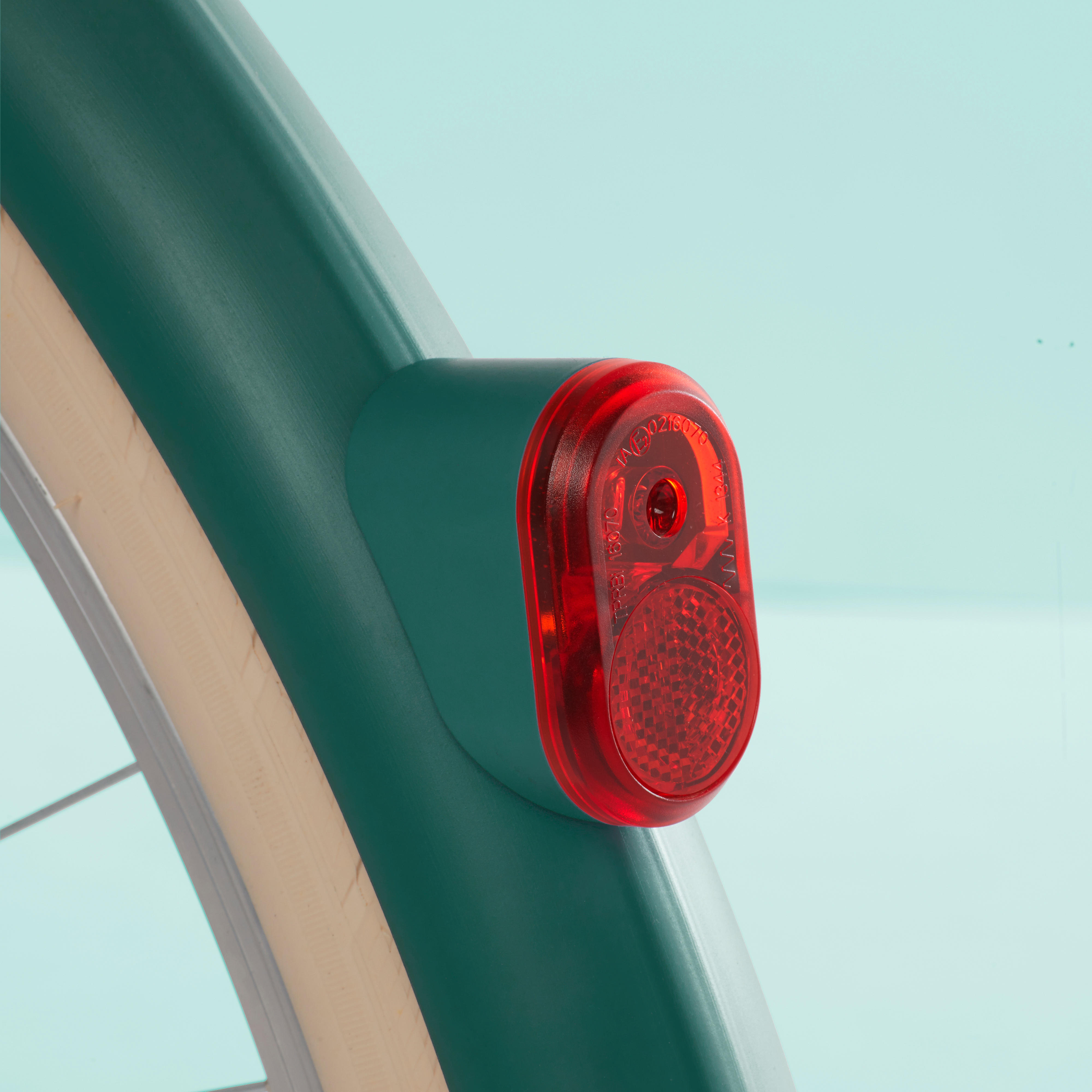 Zadné svietidlo na dynamo LED na mestský bicykel Elops zelené 2025