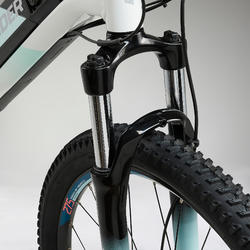Mtb elettrica a pedalata assistita donna Rockrider E-ST100 bianca 27,5\