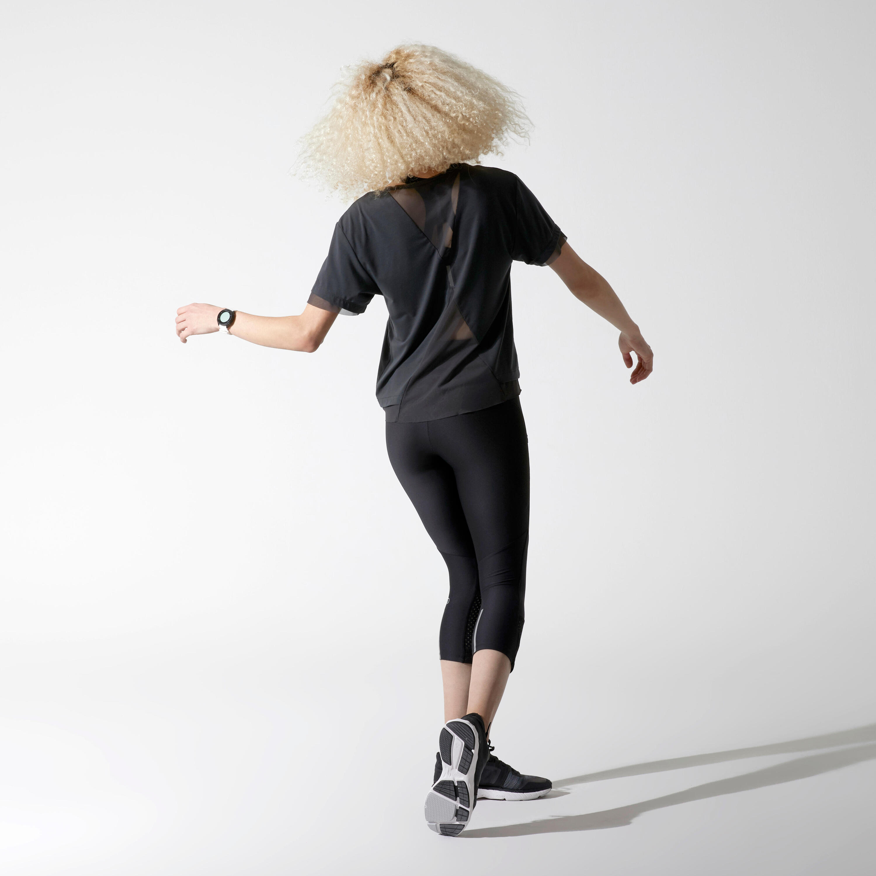 Women's breathable short running leggings Dry+ Feel - black 14/31