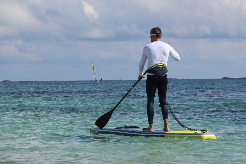 Bukłak do pasa biodrowego na Stand Up Paddle Race Itiwit 1,5 l