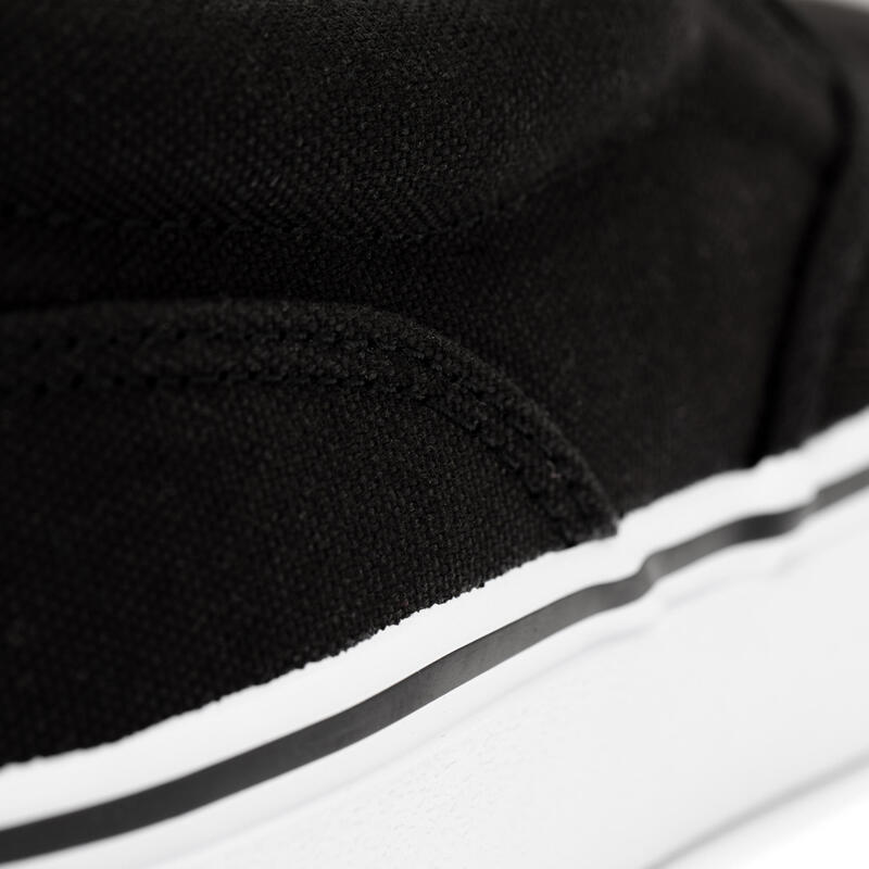 ZAPATILLAS DE SKATE VULCA 100 SLIP-ON NEGRO BLANCO 