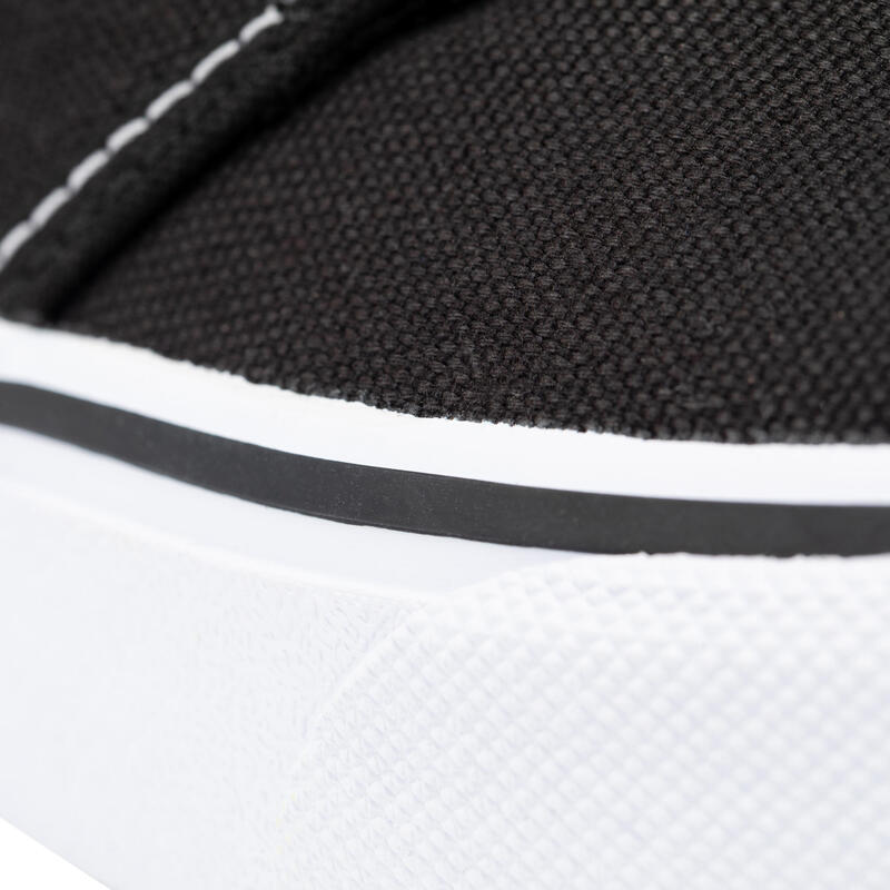 成人款低筒長板滑板鞋Vulca 100－黑白配色