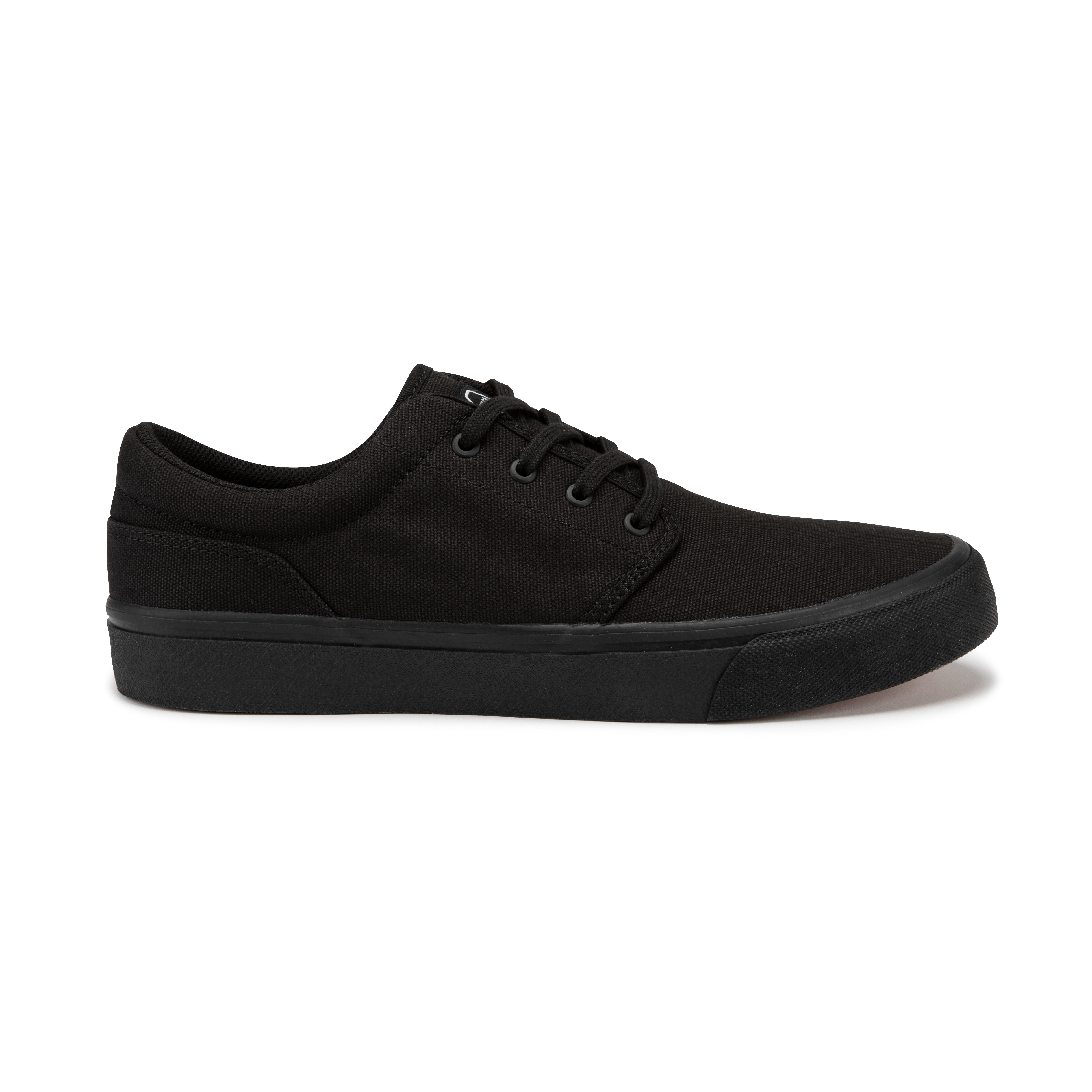 black canvas skate shoes