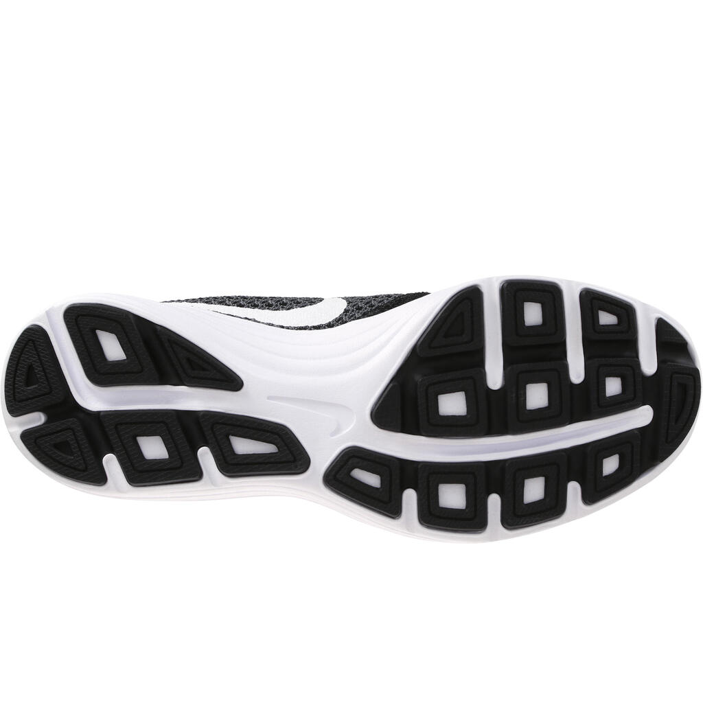Črni in beli ženski čevlji NIKE REVOLUTION