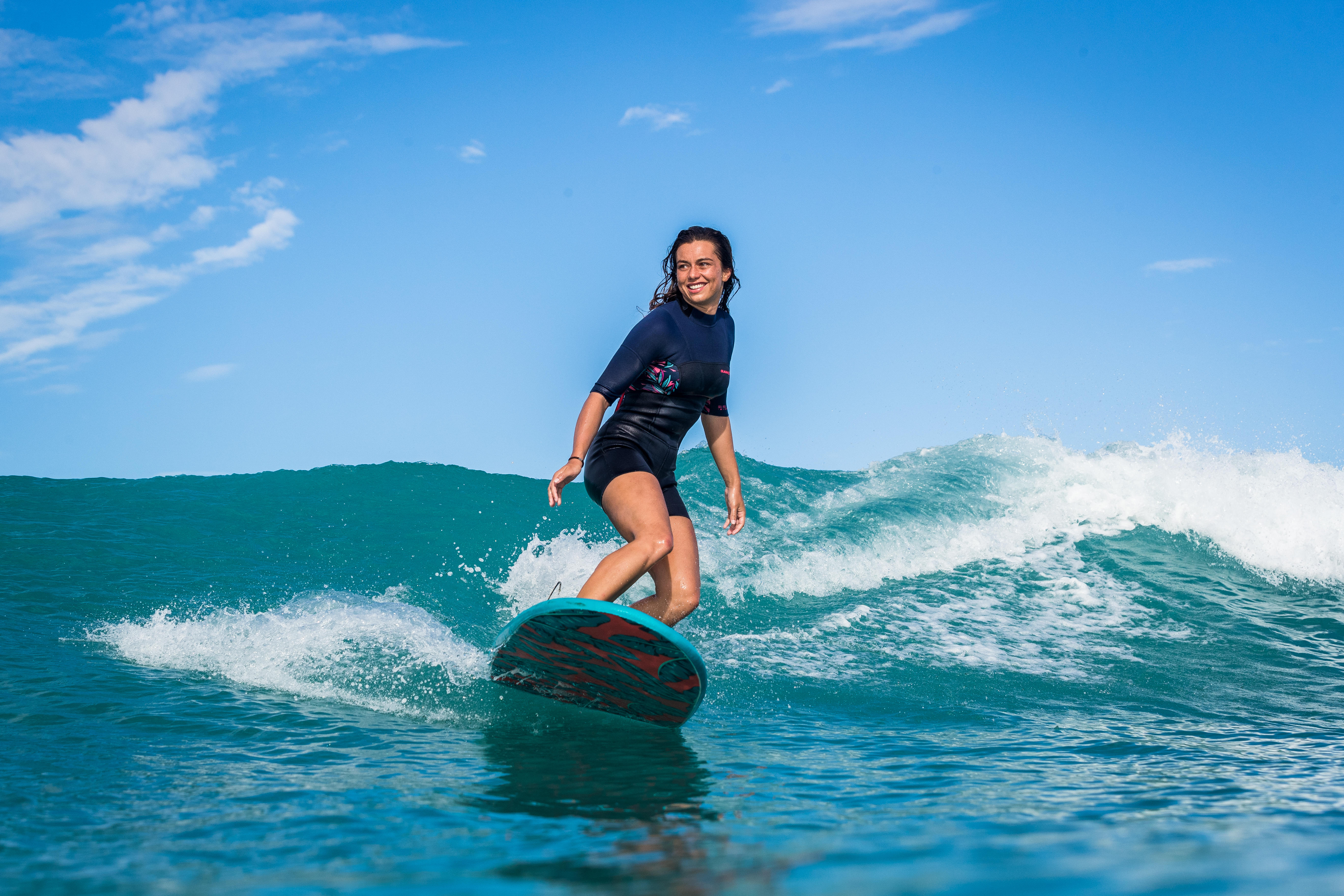 Women's Surfing Shorty short-sleeved with back zip 500 WAKU Women's Surfing Shorty short-sleeved with back zip 500 WAKU