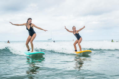 Olaian Start to Surf Olaian Start to Surf