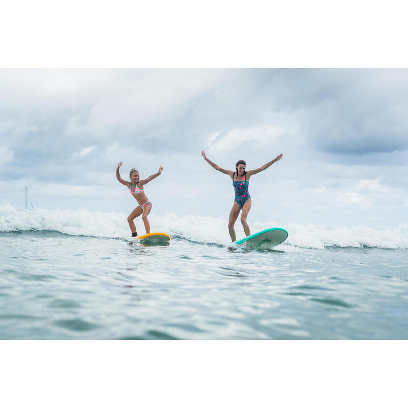 5 bonnes raisons de se mettre au surf cet été