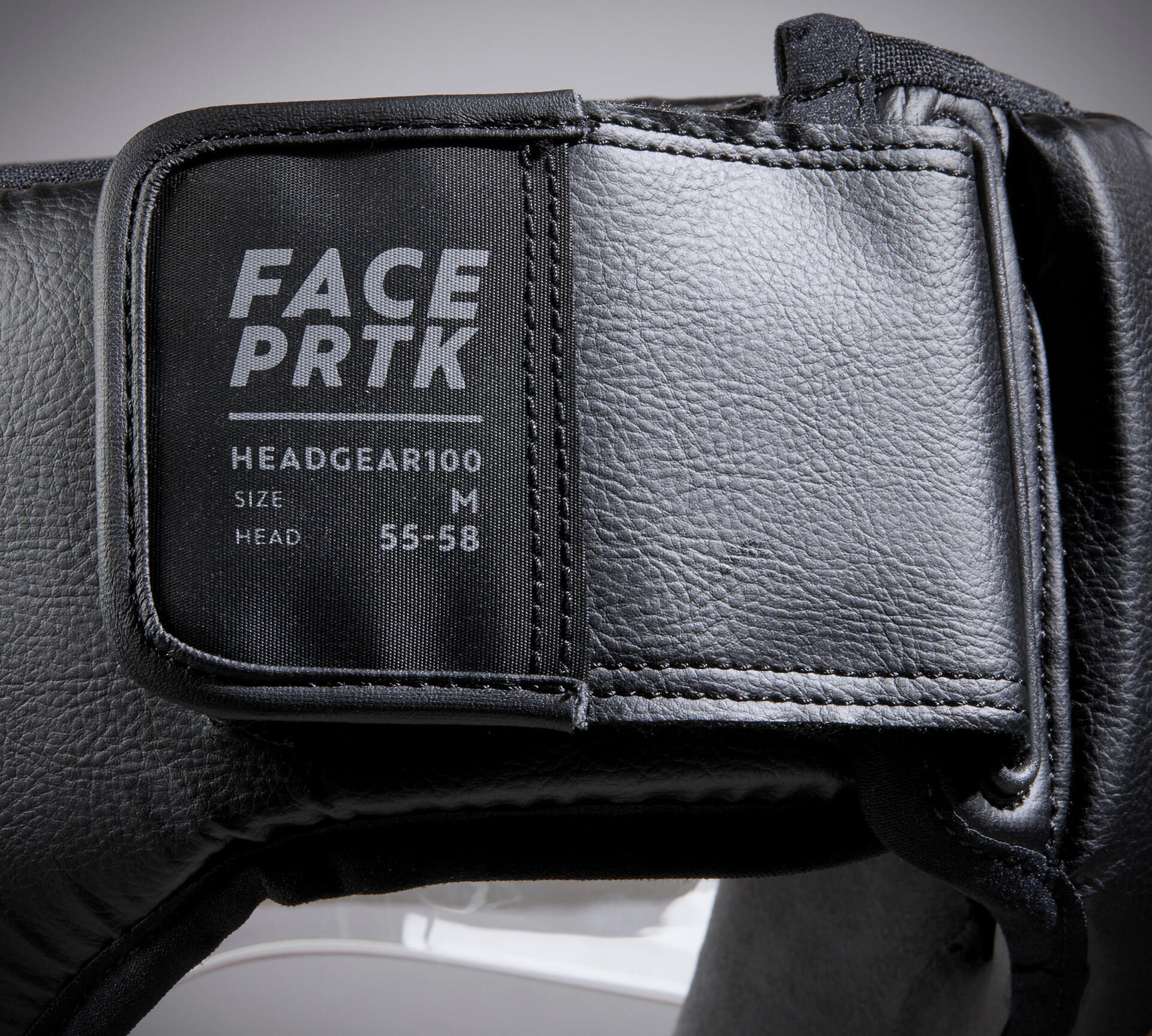 O capacete 100 com proteção facial integrada, o intocável!