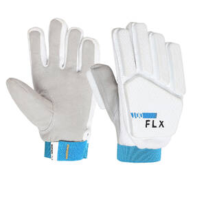 KID'S BEGINNER RIGHT HAND SAFETY TESTED CRICKET BATTING GLOVES GLV100, WHITE