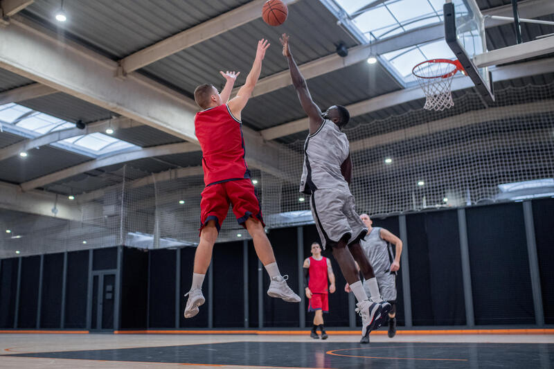 Basketbal: Hoe maak je een jump shot en een driepunter ?
