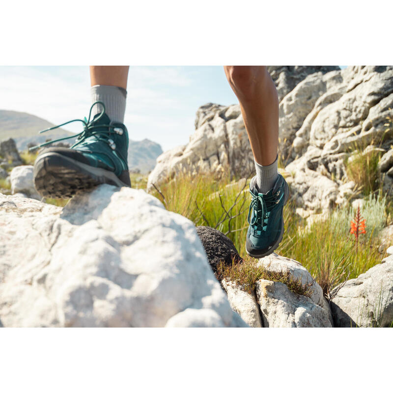 Chaussures imperméables de randonnée montagne - MH100 Mid Turquoise - Femme