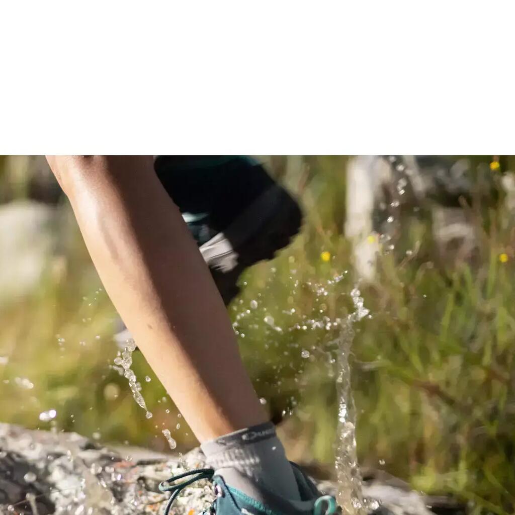 Women’s waterproof mountain walking boots - MH100 Mid - Turquoise