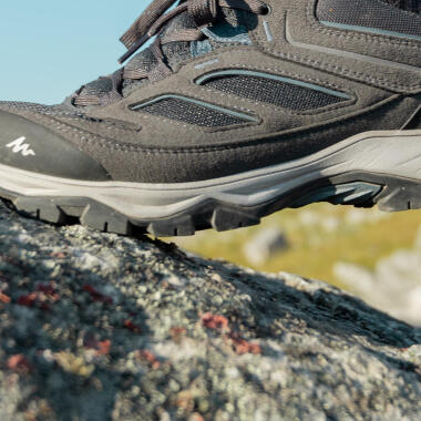hoe-kies-je-wandelschoenen-trekkingschoenen-MH100-waterdicht