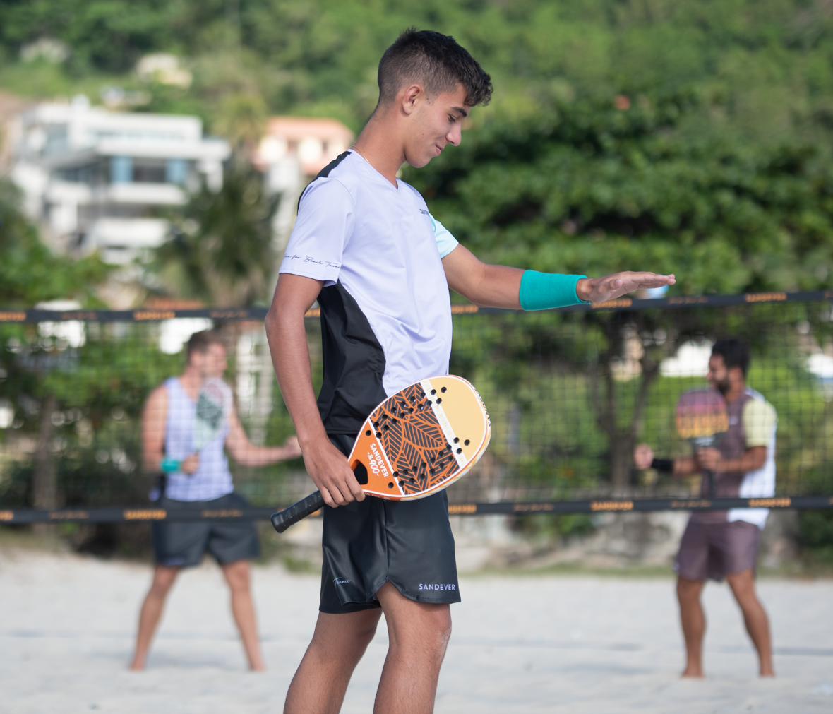 Primi passi nel Beach Tennis | DECATHLON