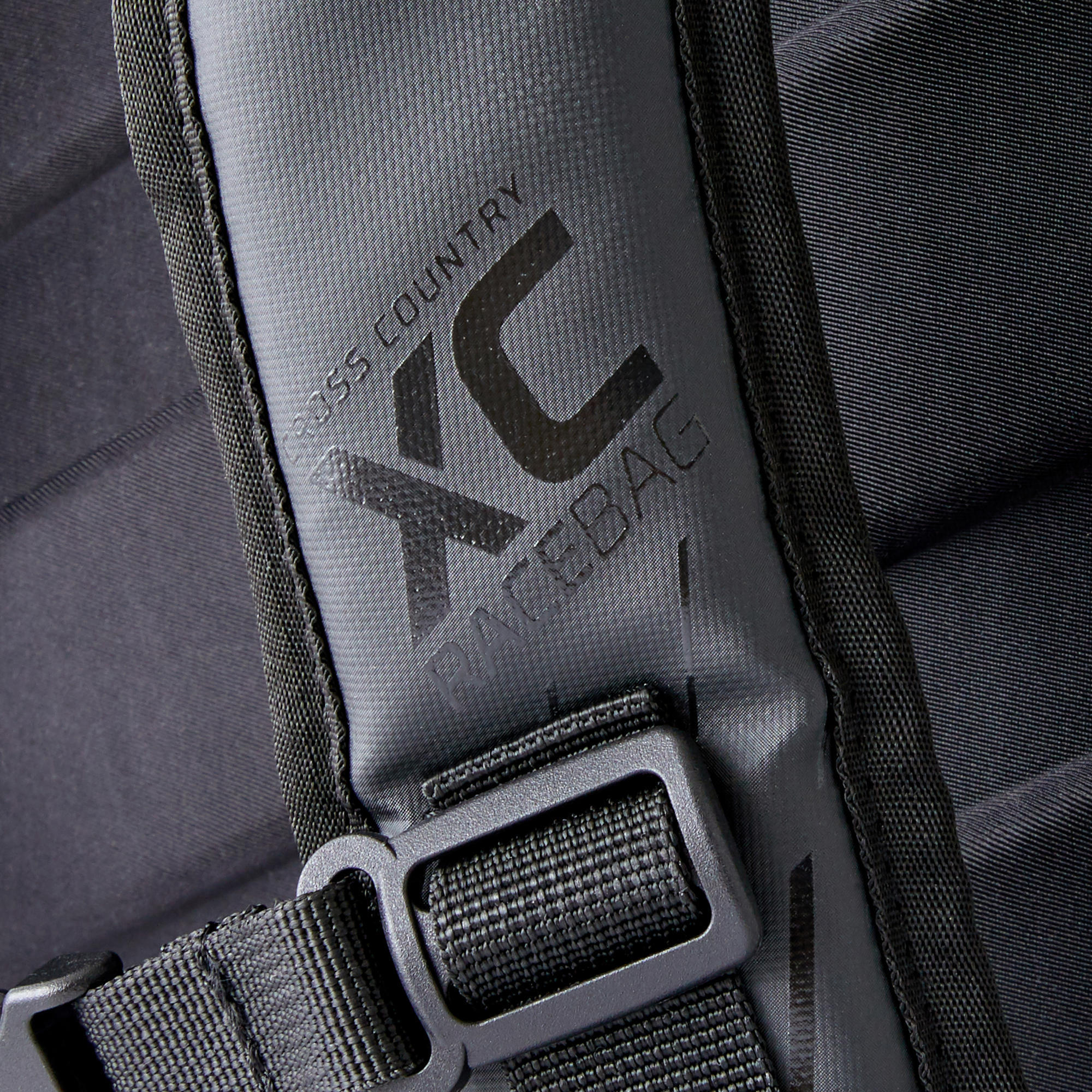 Decathlon lanza la mochila perfecta para todos los ciclistas: Rockrider XC  Race Bag