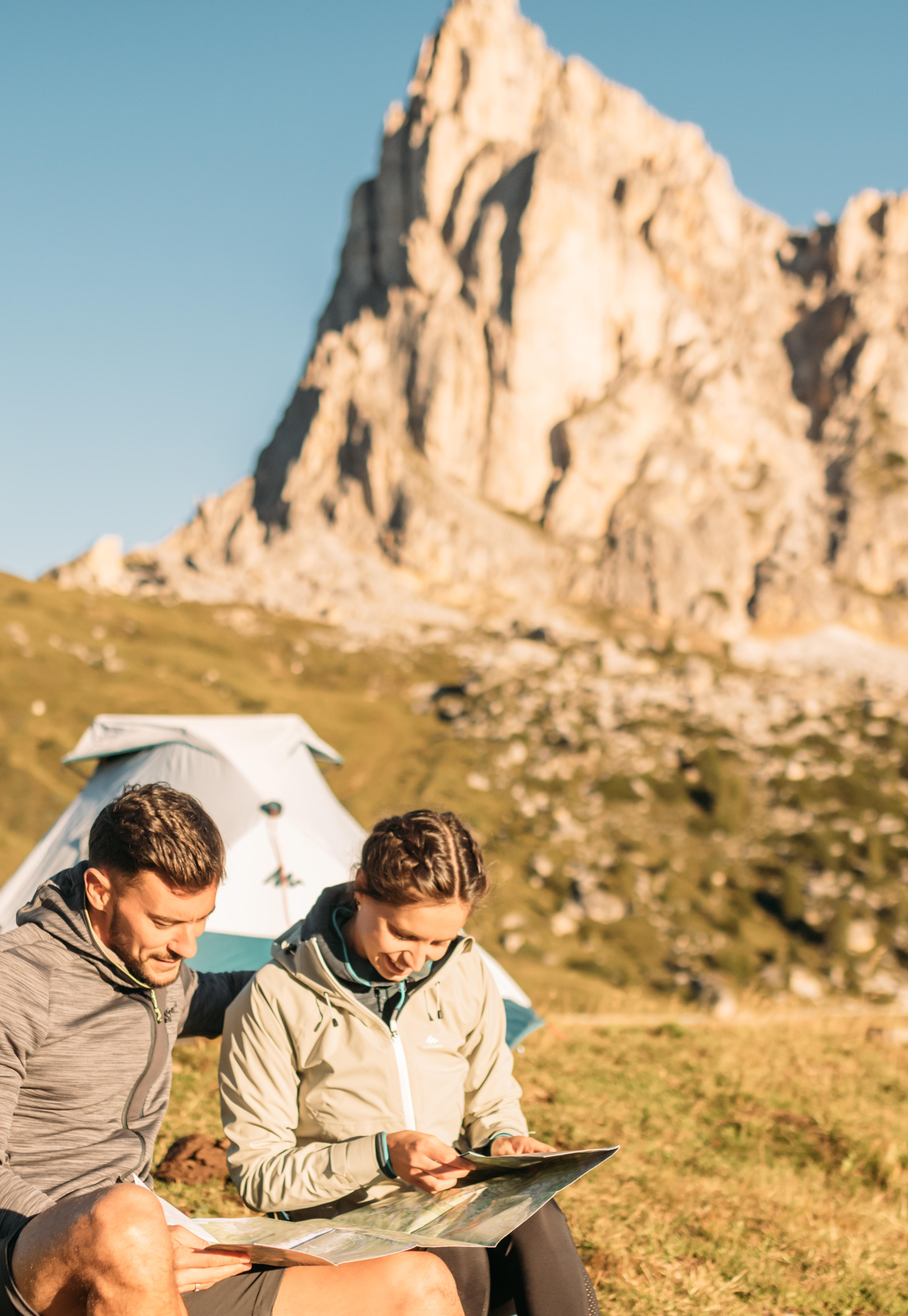 2-person Camping Tent, 2 Seconds Easy Fresh & Black - QUECHUA