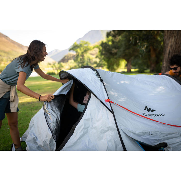 QUECHUA 3 Man PopUp Blackout Tent 2 Seconds 3.0 Decathlon