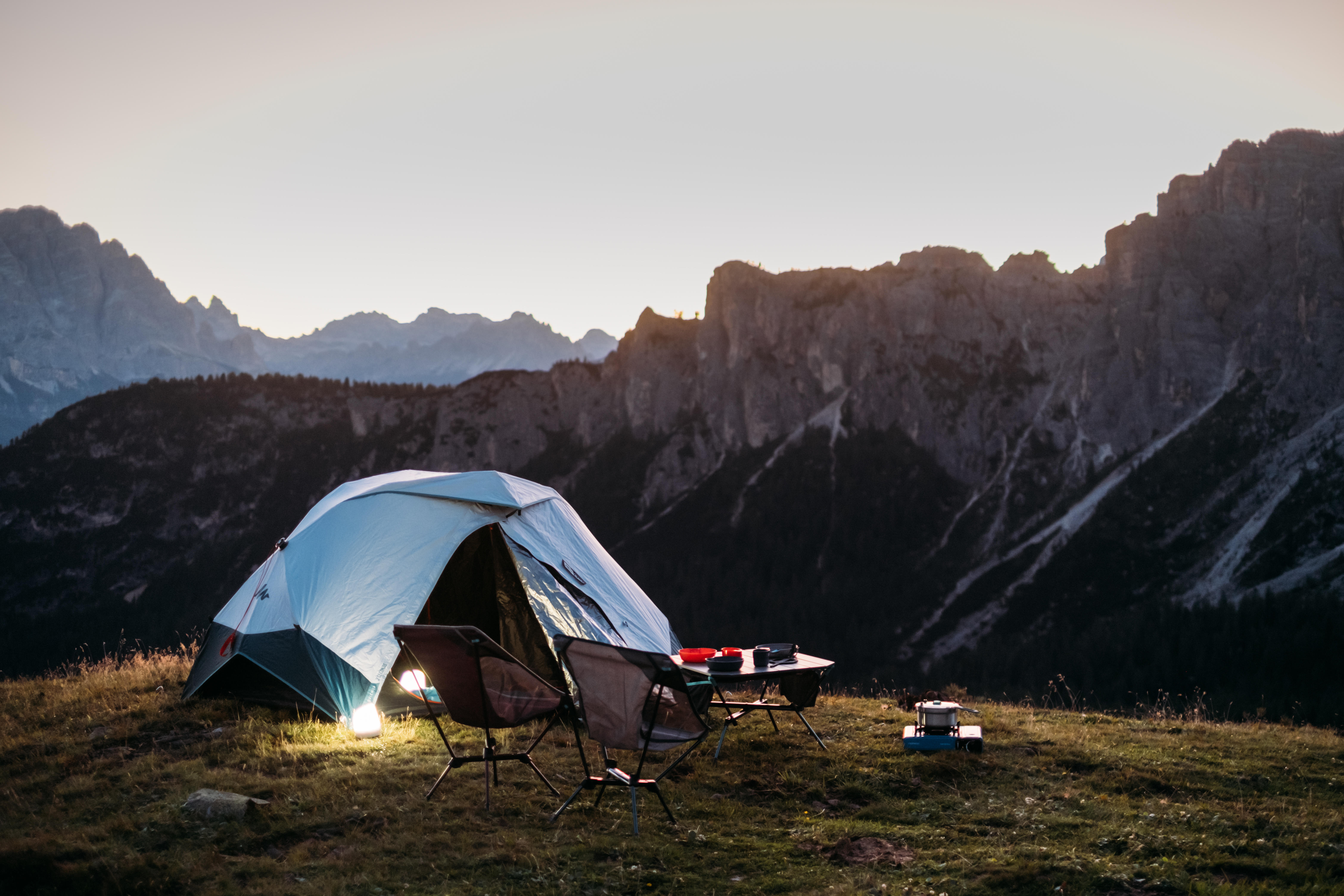 2-person Camping Tent, 2 Seconds Easy Fresh & Black - QUECHUA