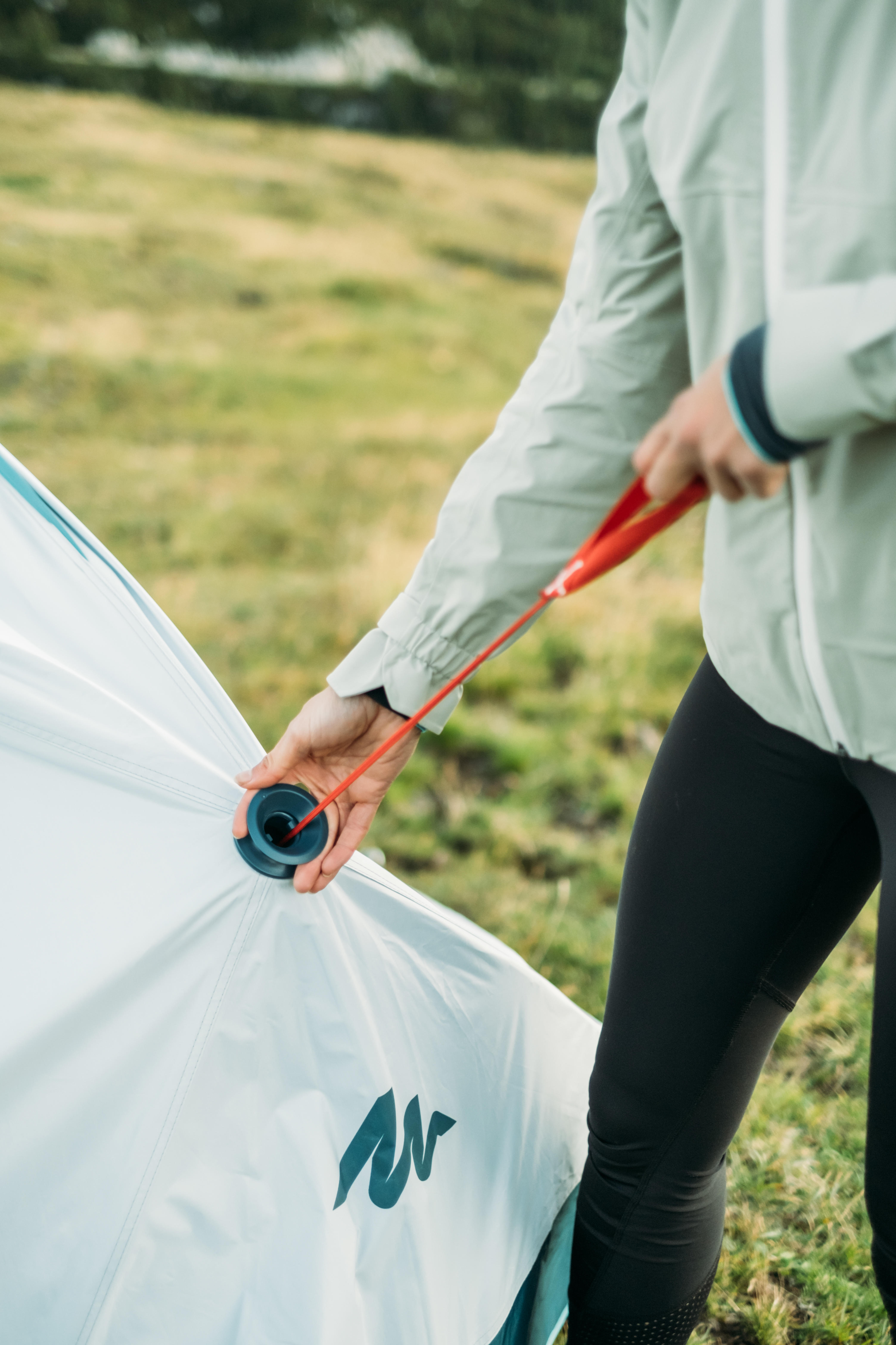 Tente de camping pour 2 personnes, 2 Seconds Easy Fresh & Black - QUECHUA