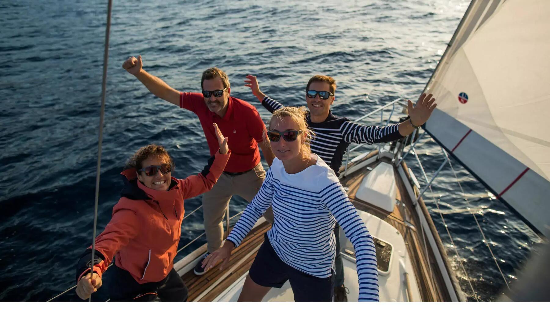 CUM SĂ-TI CURETI SI SA ITI INTRETII INCALTAMINTEA PENTRU NAVIGATIE