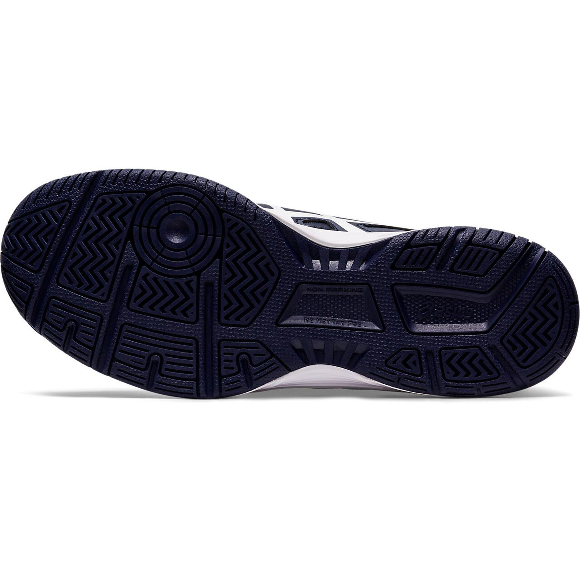black slide on tennis shoes