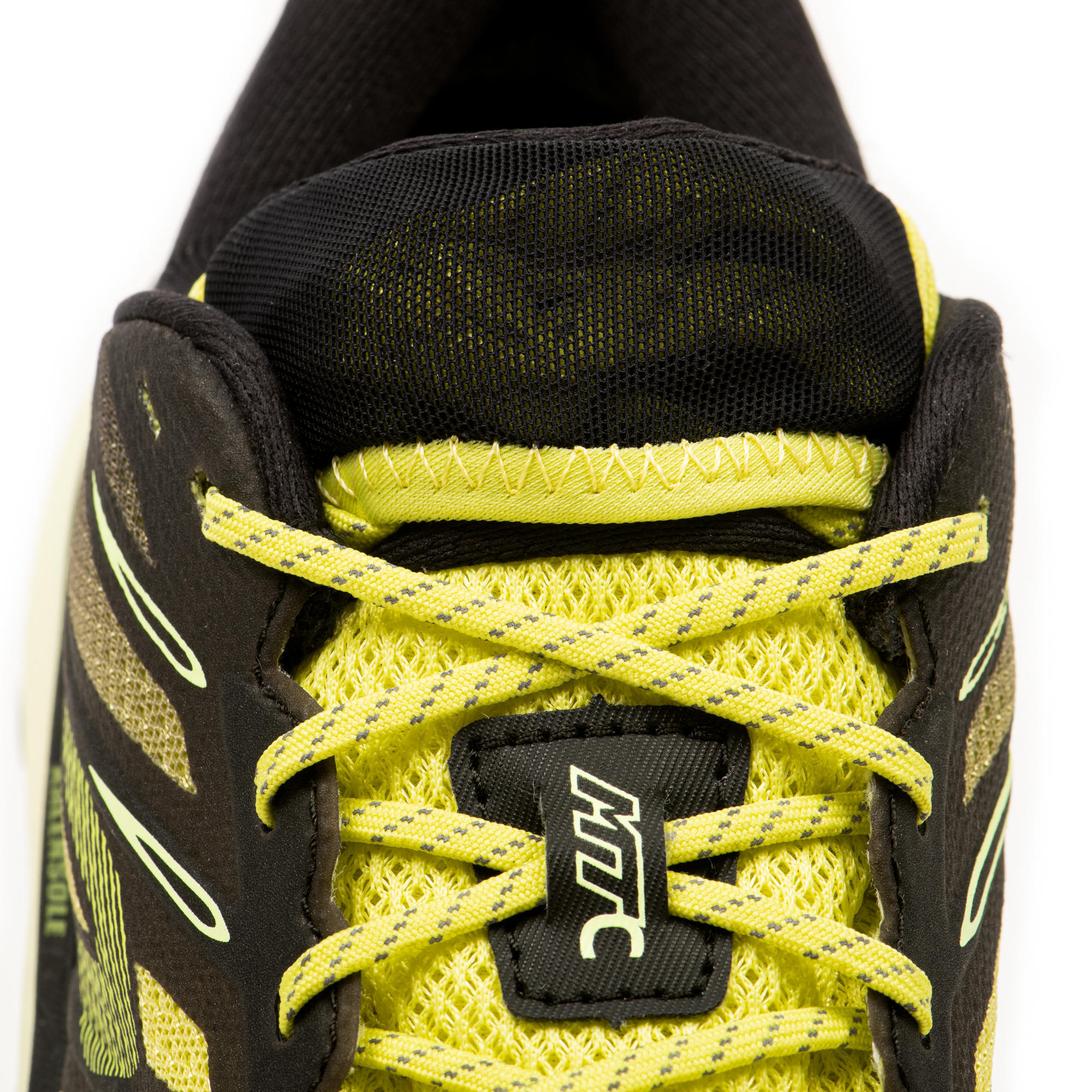 cushioned running trainers