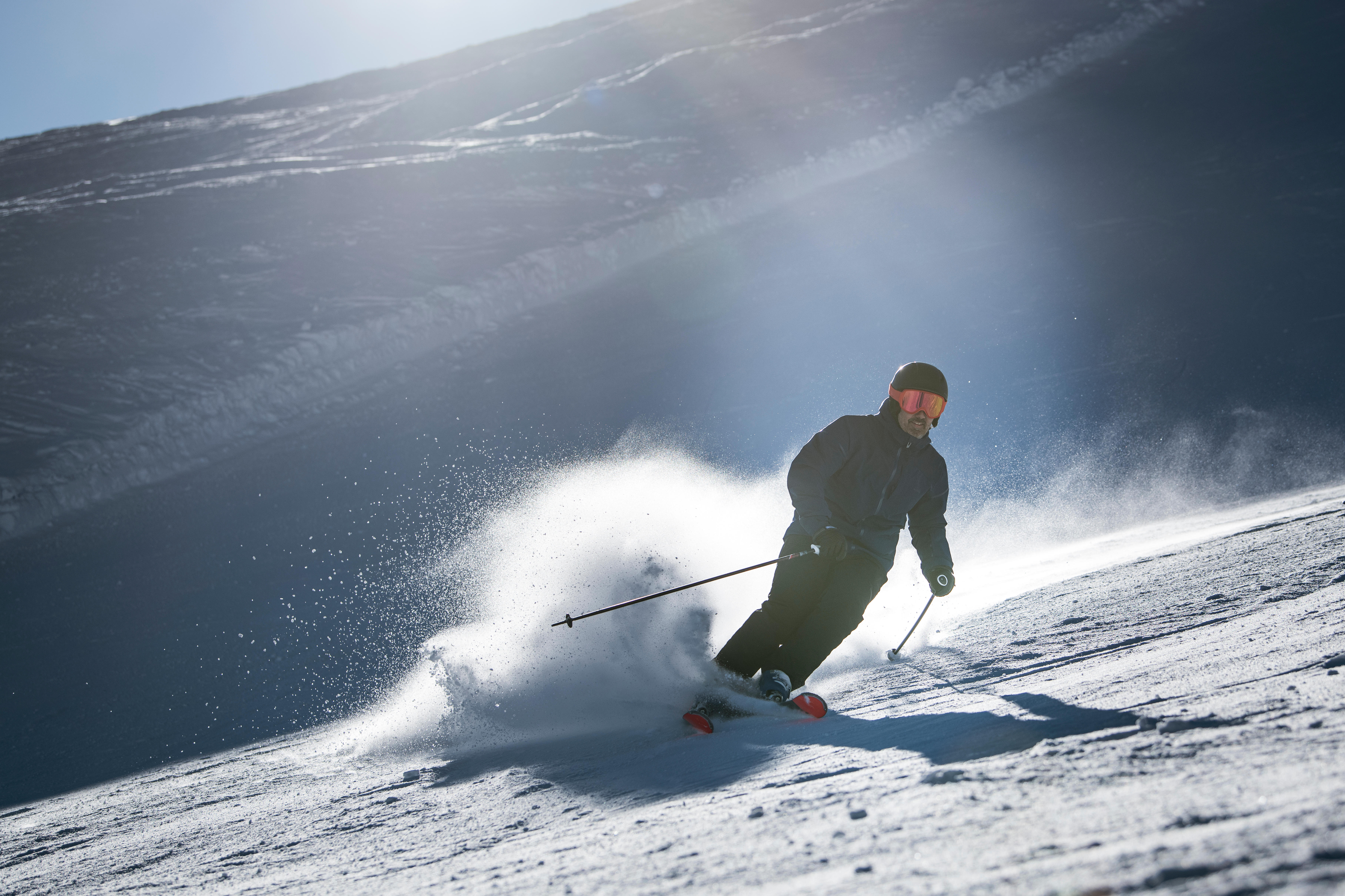 Skis alpins avec fixations homme – Cross 550+ noir - WEDZE