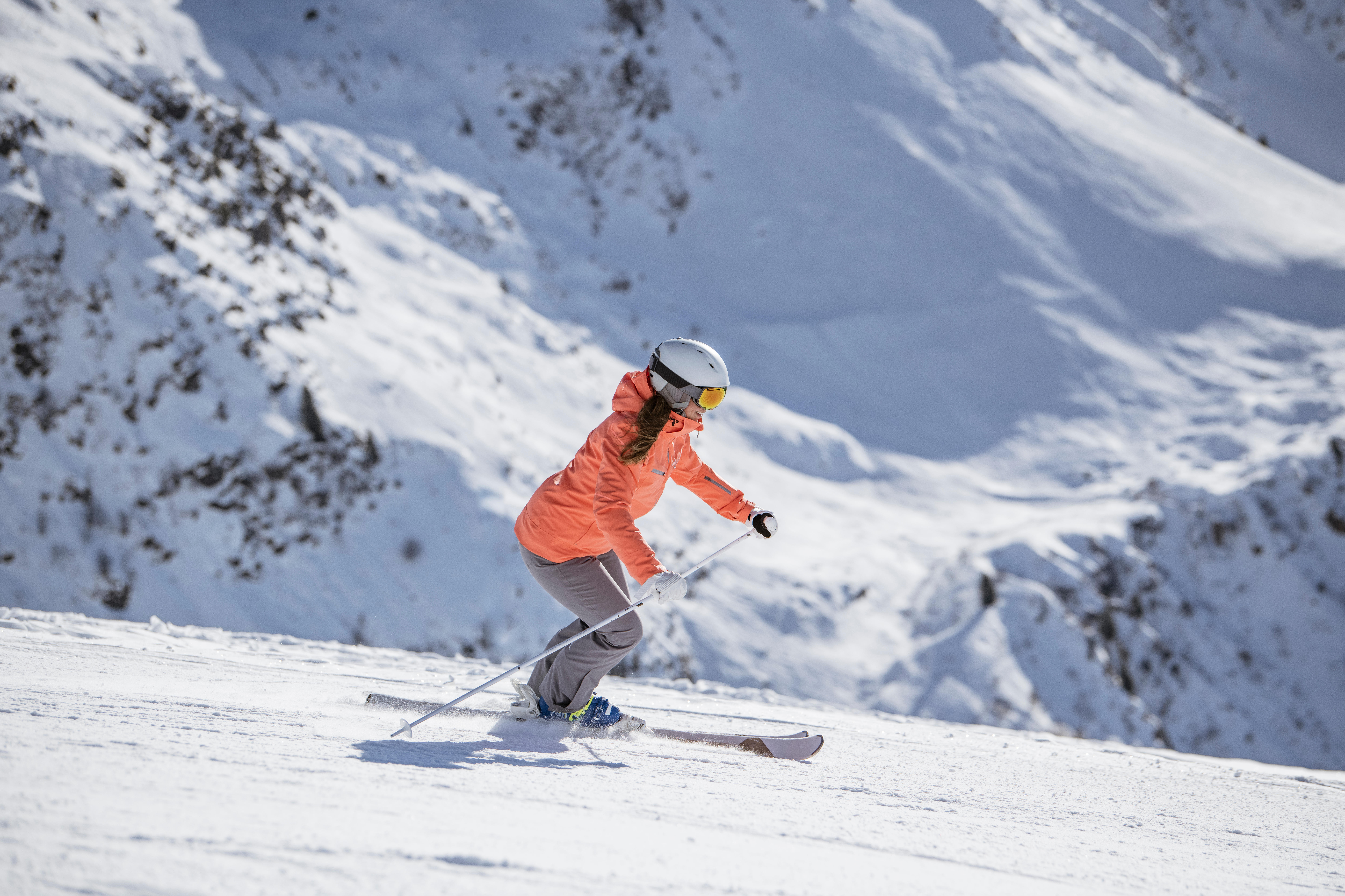 Skis alpins avec fixations femme – Cross 550+ blanc - WEDZE
