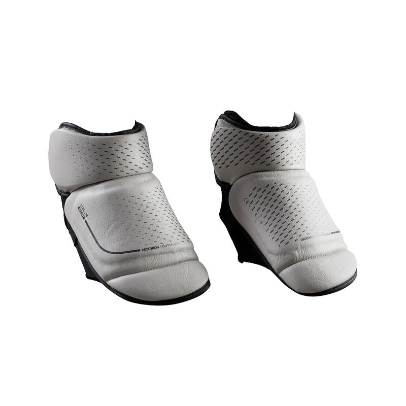 PROTÈGE-PIEDS DE BOXE AVEC PROTECTION INTÉGRÉE 500 GRISES