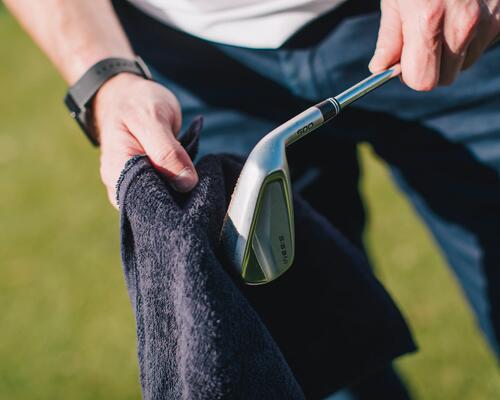 golfmateriaal onderhouden