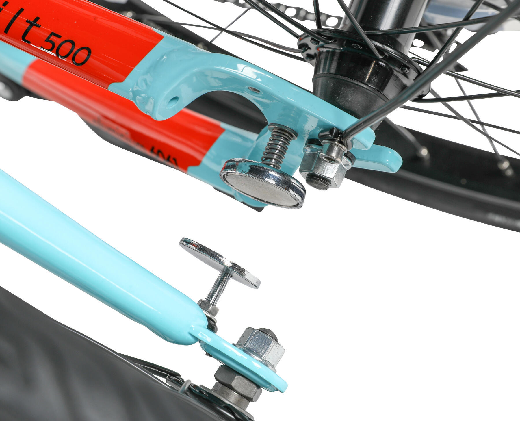 TO SEPARATE FRONT AND REAR WHEEL