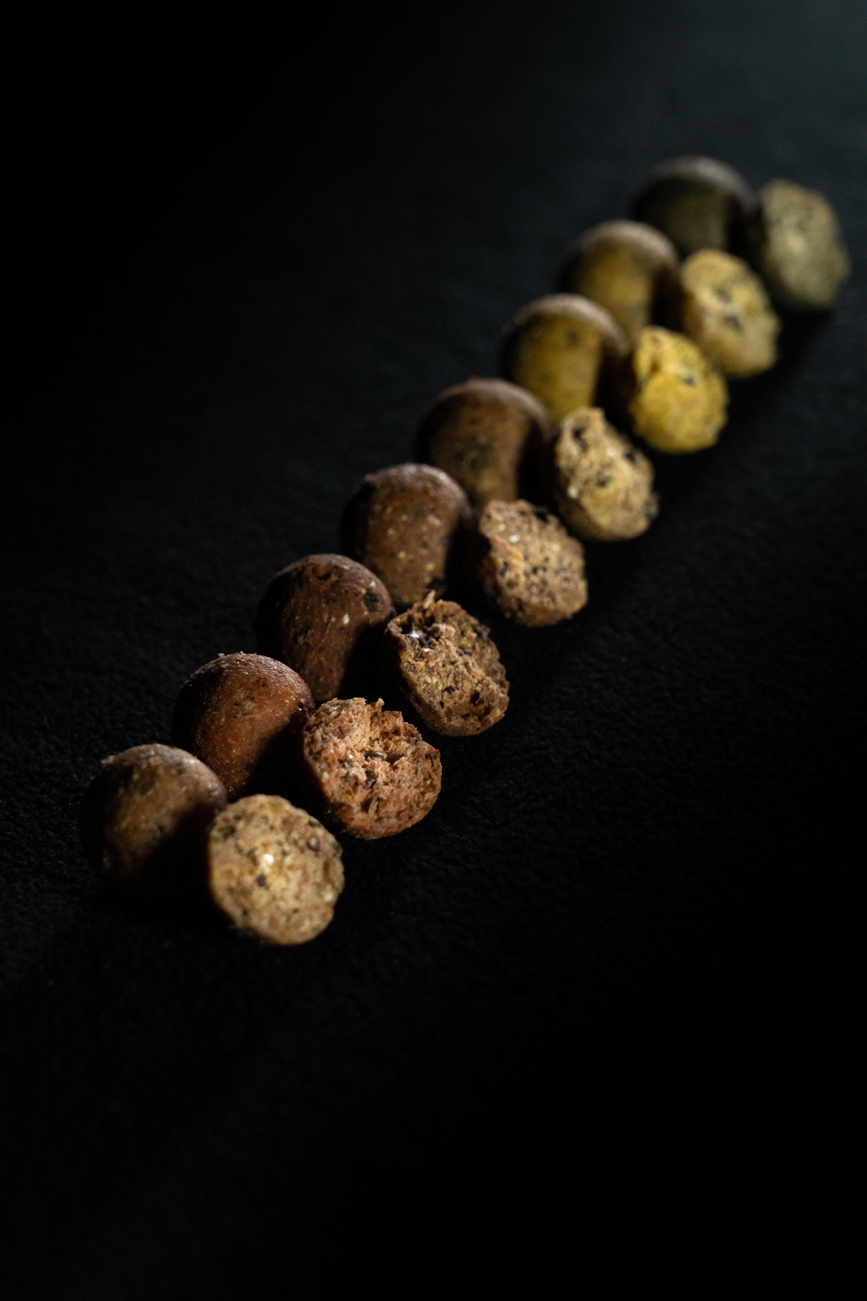Boilies voor karpervissen NaturalSeed 20 mm 2 kg Spicy Birdfood 7/8