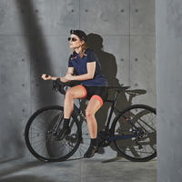 Crno-roze ženski biciklistički šortsevi 500