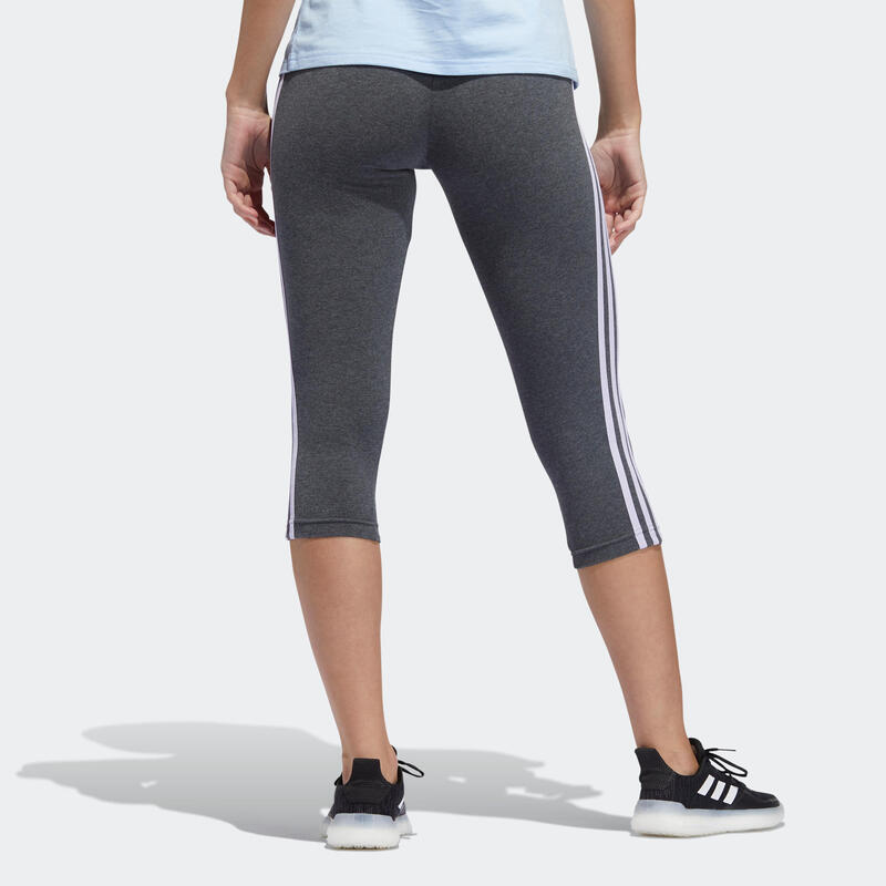 Corsaire Adidas Essential femme en coton gris