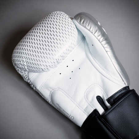 Guantes de muay thai cuero Outshock 500 blanco/plateado