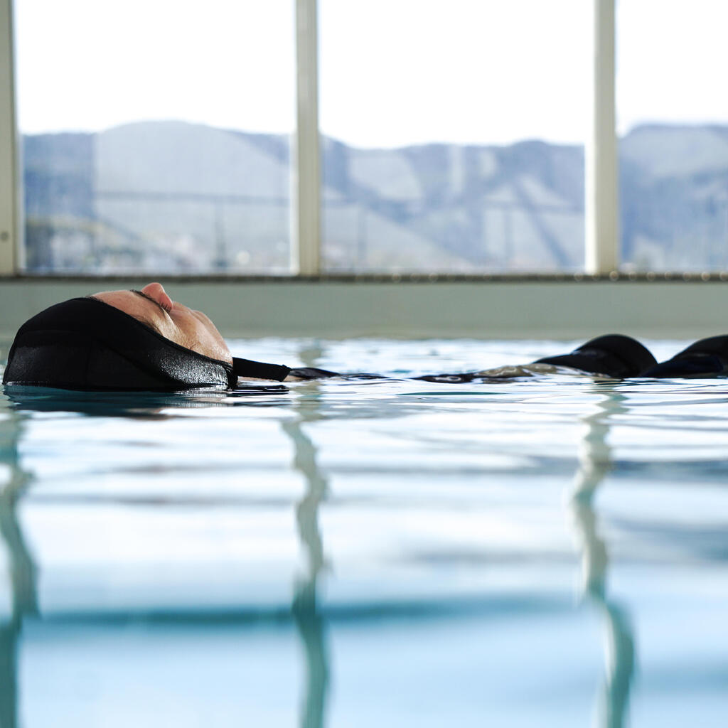 Pool relaxation kit