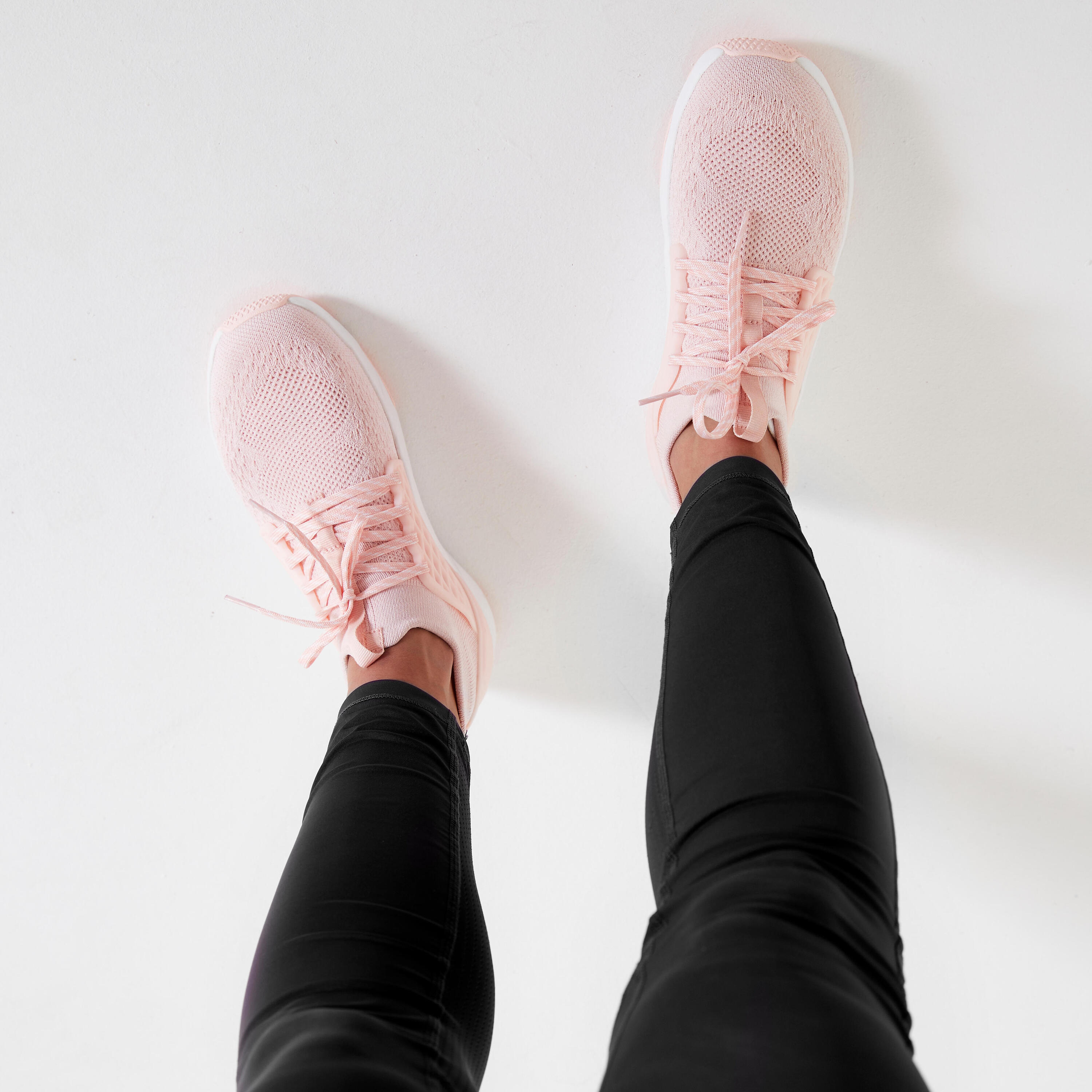 Women's Fitness Shoes 520 - Pink 5/10