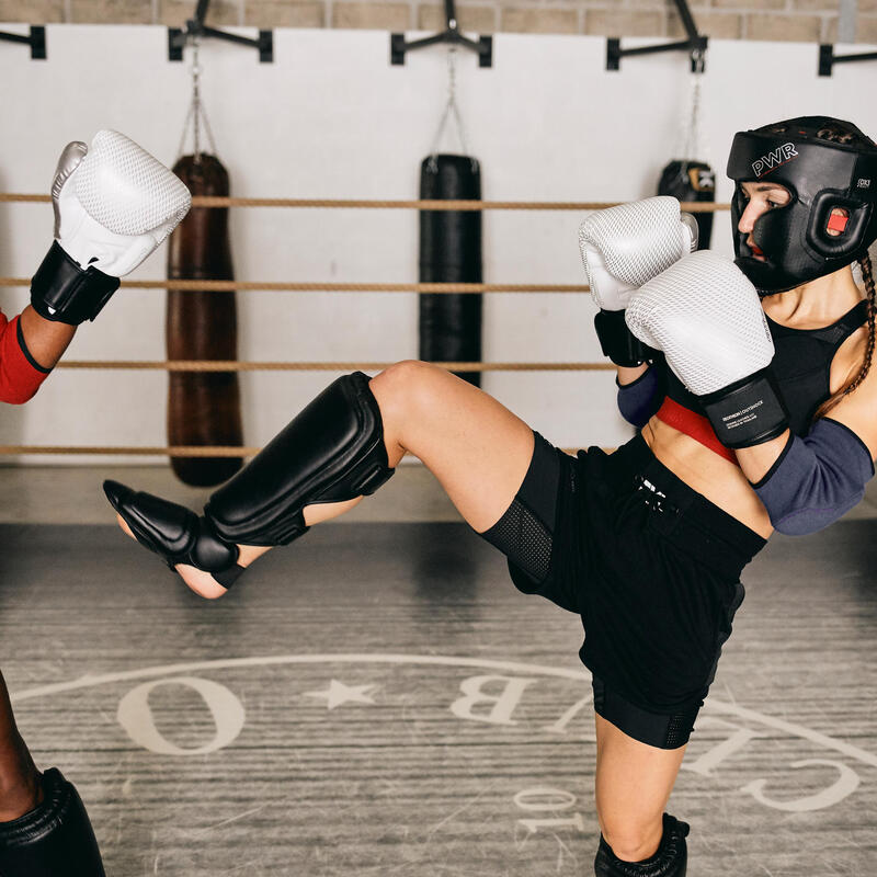 CANELEIRAS/PROTEÇÕES DE PÉS DE KICKBOXING ADULTO 100 ERGO