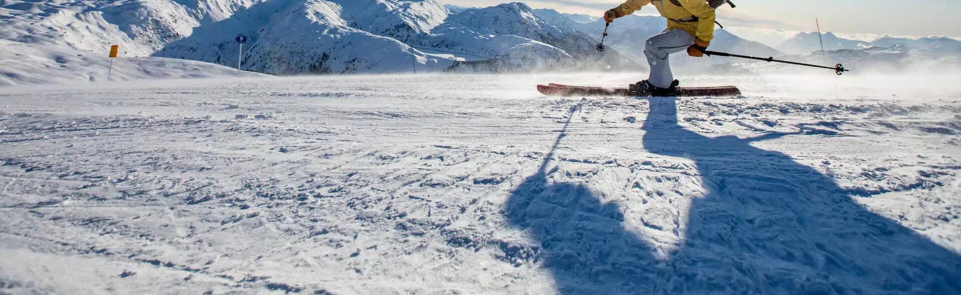 Ontdek hoe je op voorjaarssneeuw kan skiën