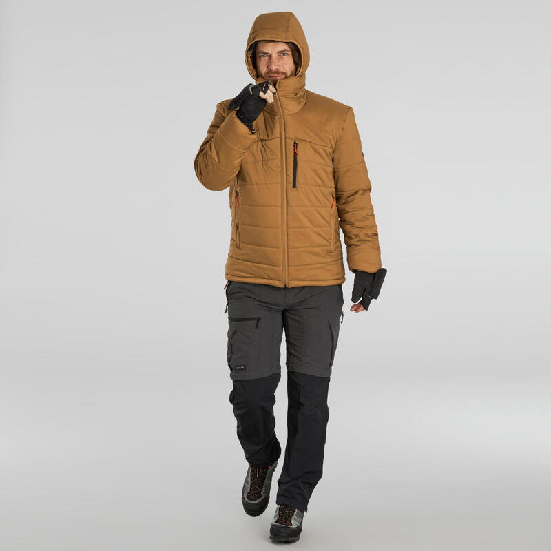 Pánská turistická prošívaná bunda se syntetickou výplní s kapucí TREK 500 hnědá