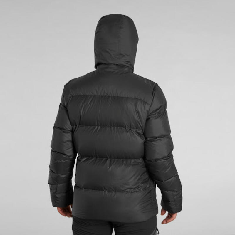 Daunenjacke Herren mit Kapuze bis -18 °C Bergwandern - MT900 schwarz