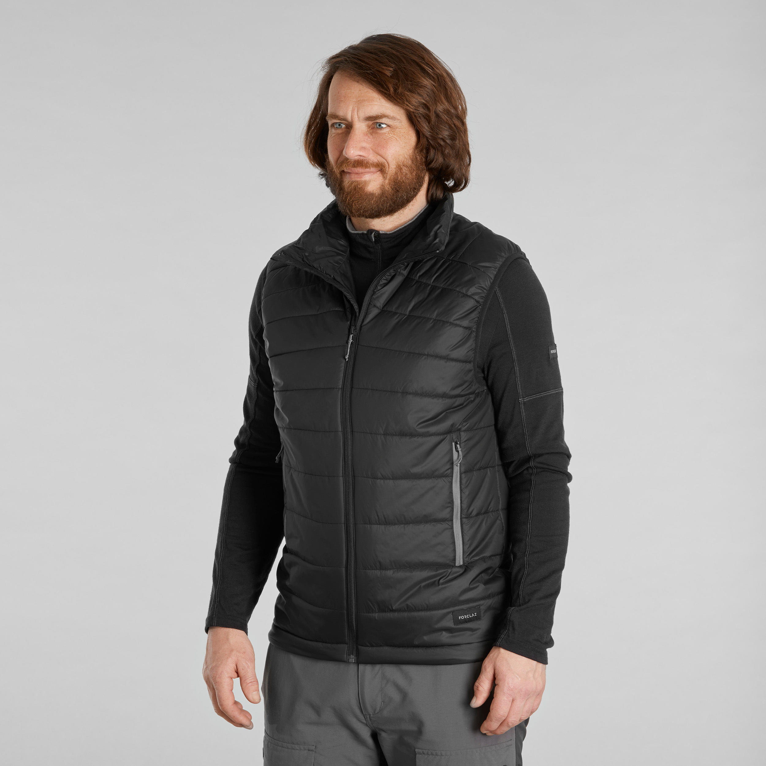 FORCLAZ Wattierte Weste Herren Synthetik Trekking - MT100 schwarz 