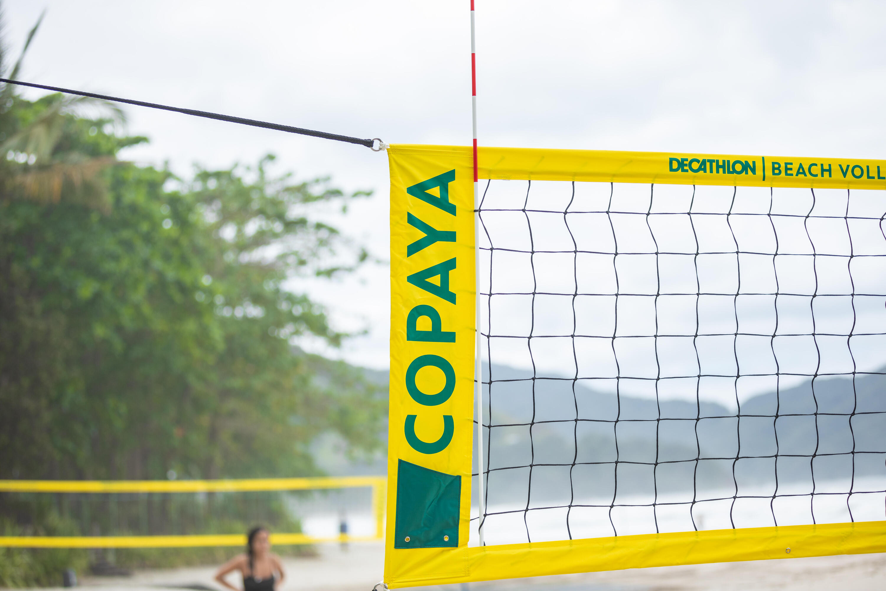 Beach Volleyball Net with Official Dimensions BVN900 6/11