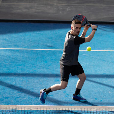 COME PRATICARE IL PADEL | DECATHLON