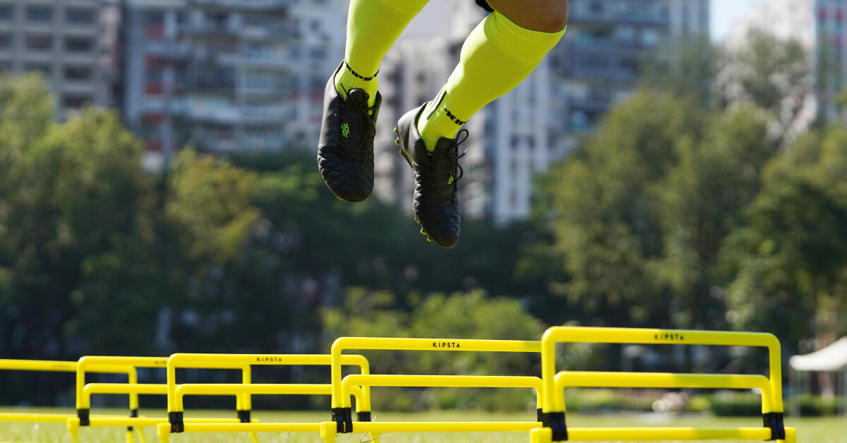 FOOTBALL 4 HURDLE DRILLS FOR SPEED AND AGILITY