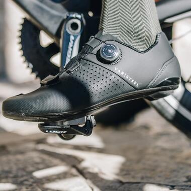 COME SCEGLIERE I PEDALI DA CORSA AUTOMATICI ? | DECATHLON