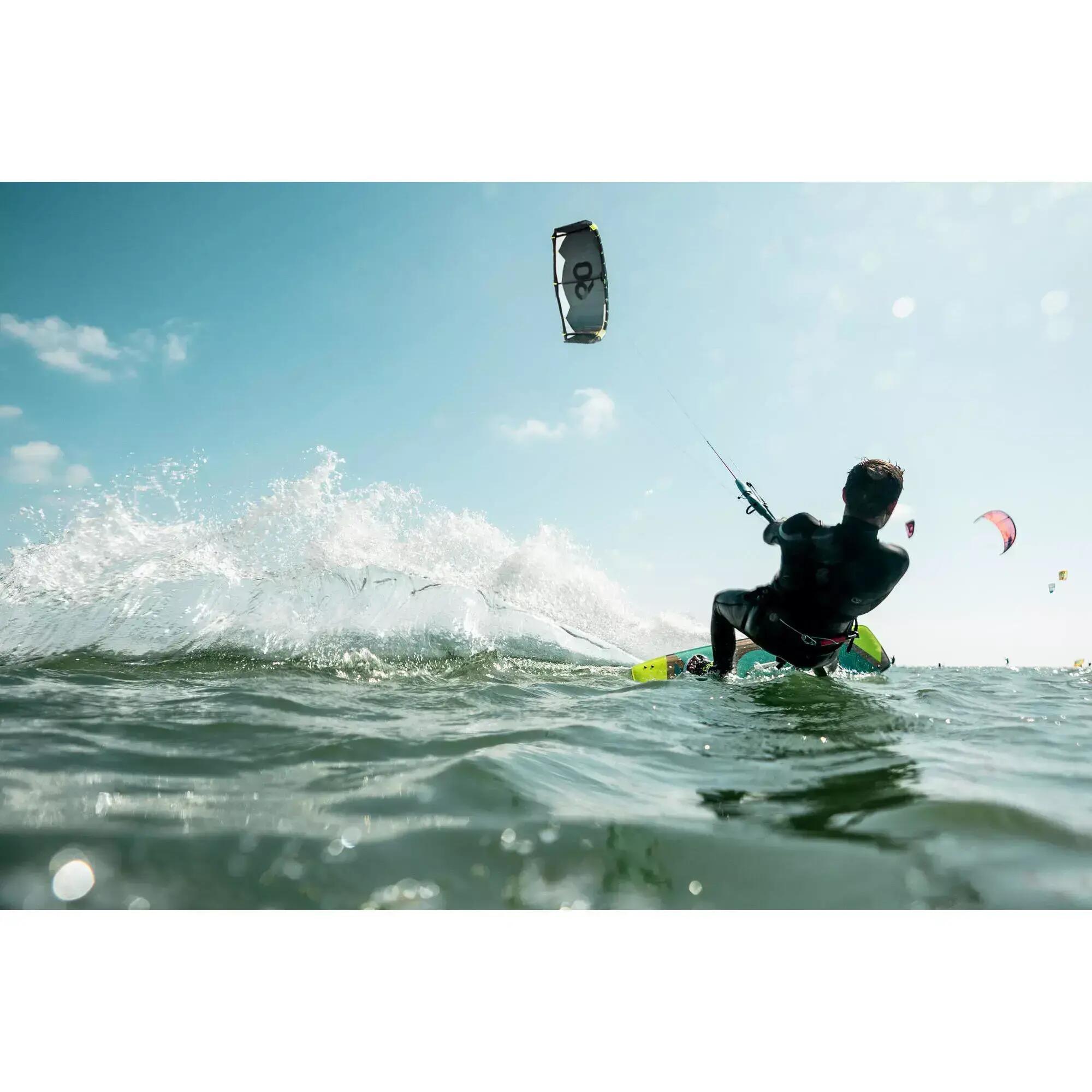 Kitesurfing – czy trudny i dla kogo?