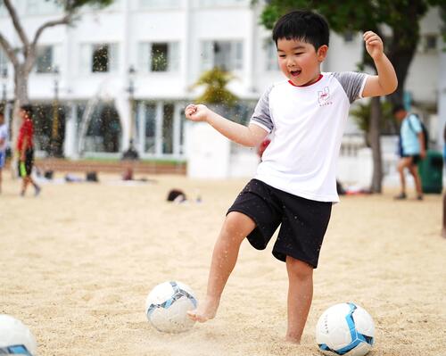 FOOTBALL| WHY DO WE PLAY BEACH FOOTBALL?