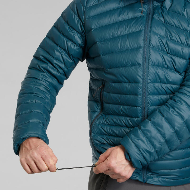 Pánská turistická péřová bunda MT 100