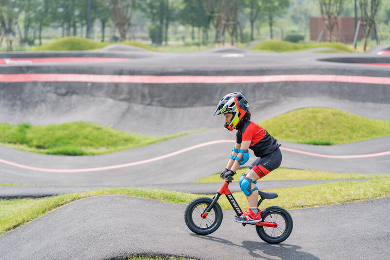 RUNRIDE 920 BALANCE BIKE - BLACK RED